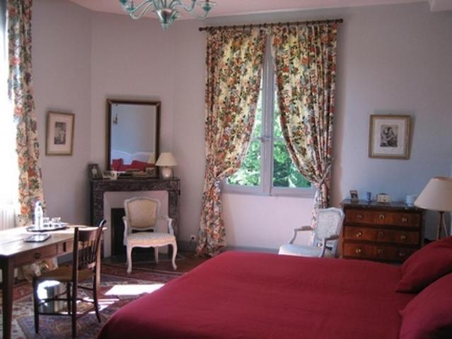 Bed and Breakfast Les Longchamps Neuillé Zewnętrze zdjęcie